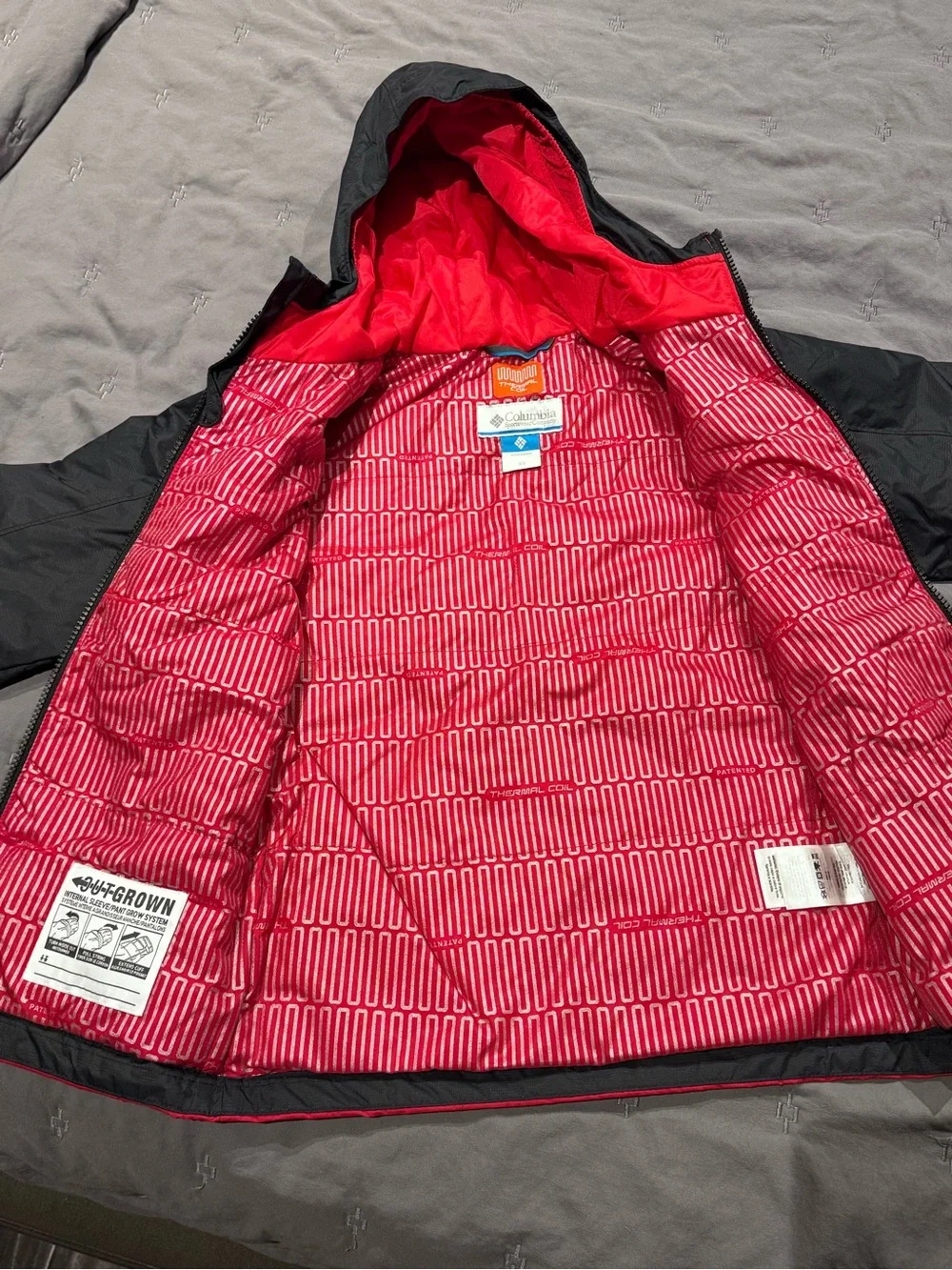 Columbia Thermal Coil Kids Hooded Jacket - Size XS